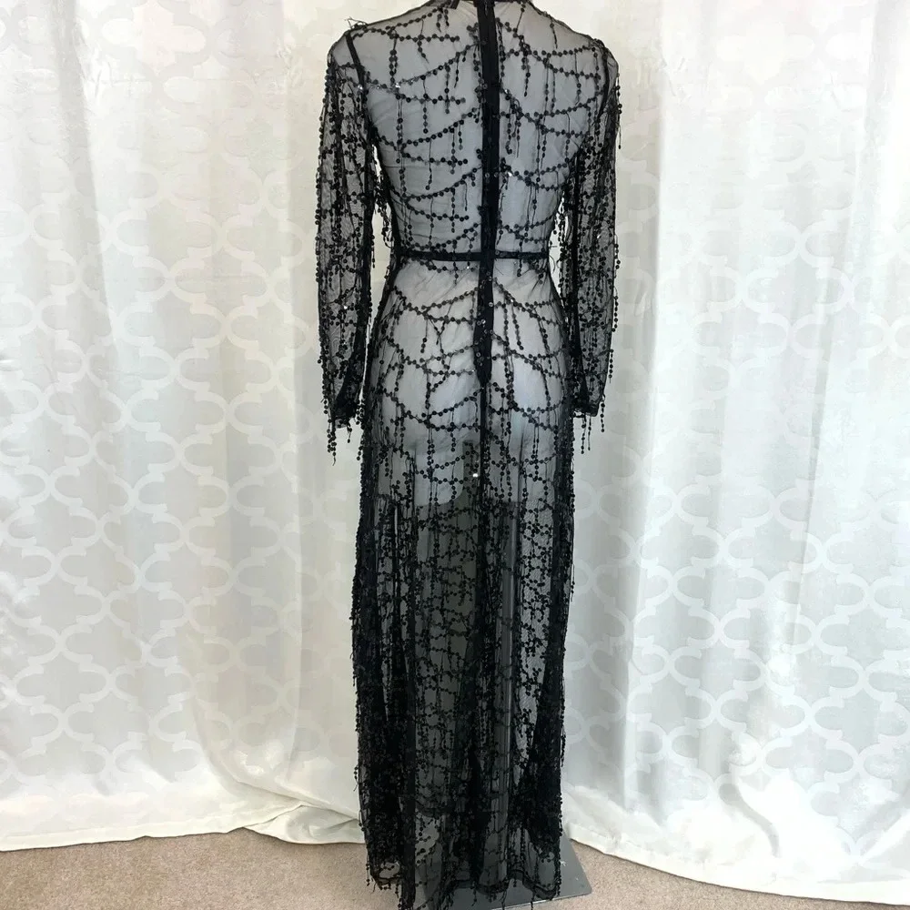 PrettyLittleThing Valentina Black Maxi Dress - Picture 4 of 8